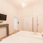 Fritz By Rockchair L Superhost Status L 3 Bedrooms Boxspringbeds 2 Bathrooms 2 Kitchen - Cozy Family & Business Flair Welcomes You!