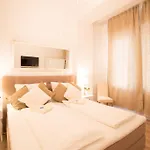Fritz By Rockchair L Superhost Status L 3 Bedrooms Boxspringbeds 2 Bathrooms 2 Kitchen - Cozy Family & Business Flair Welcomes You! Apartman *