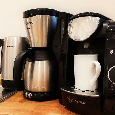 شقة Fritz By Rockchair L Superhost Status L 3 Bedrooms Boxspringbeds 2 Bathrooms 2 Kitchen - Cozy Family & Business Flair Welcomes You! *