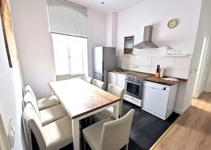 شقة Fritz By Rockchair L Superhost Status L 3 Bedrooms Boxspringbeds 2 Bathrooms 2 Kitchen - Cozy Family & Business Flair Welcomes You! برلين