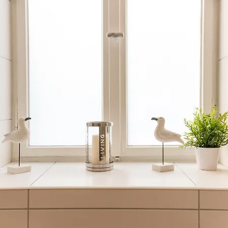 Fritz By Rockchair L Superhost Status L 3 Bedrooms Boxspringbeds 2 Bathrooms 2 Kitchen - Cozy Family & Business Flair Welcomes You! דירה ברלין