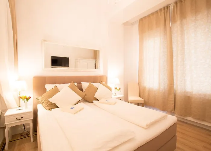 Fritz By Rockchair L Superhost Status L 3 Bedrooms Boxspringbeds 2 Bathrooms 2 Kitchen - Cozy Family & Business Flair Welcomes You! Apartman *