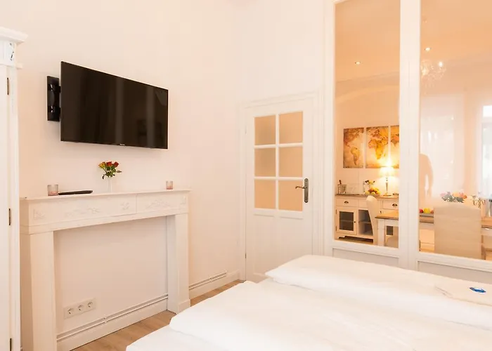 Fritz By Rockchair L Superhost Status L 3 Bedrooms Boxspringbeds 2 Bathrooms 2 Kitchen - Cozy Family & Business Flair Welcomes You! Apartman