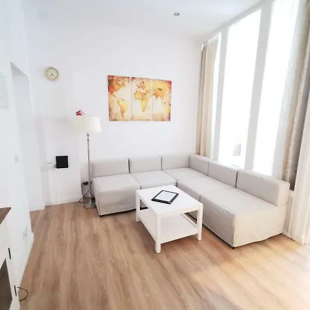 Apartment Fritz By Rockchair Apartments L Superhost Status L 3 Bedrooms Boxspringbeds 2 Bathrooms 2 Kitchen - Cozy Family & Business Flair Welcomes You! *
